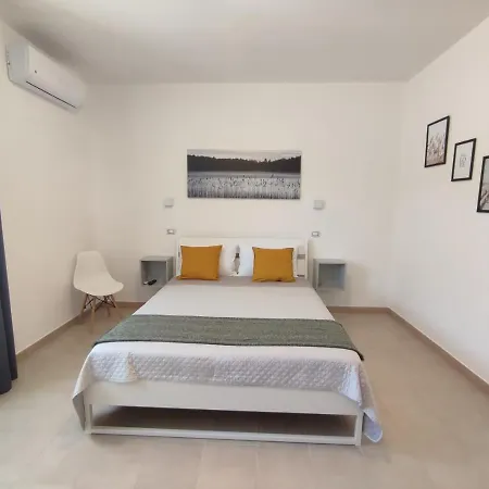 Cristian Rooms-2