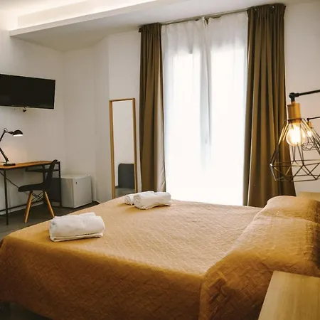 Ermes - camere e autonoleggio-3