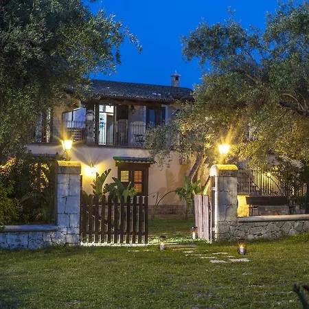 B&B Casale Siciliano Di Miryam Tiralongo-2